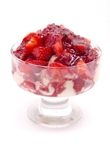 Strawberry Vanilla 16oz 3 Wick Candle