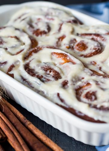 Cinnabun 8oz Single Wick Candle